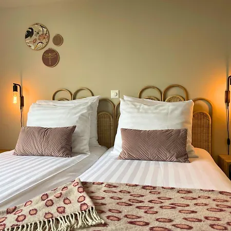 בית הארחה Bij Het Bos Texel דה קוח